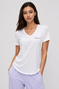 Cure Essential V-Neck – Blanc